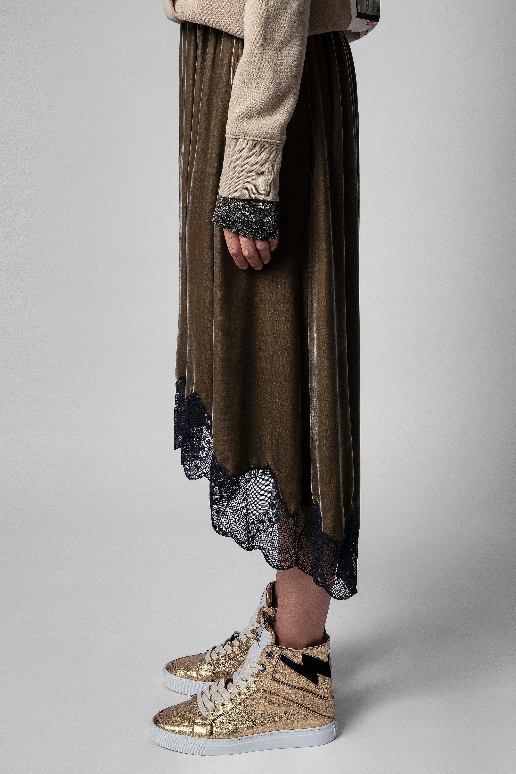 Falda Joslin Terciopelo - Falda asimétrica de terciopelo verde de mujer